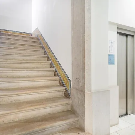 Whome Restauradores Deluxe W/ Elevator & Ac Perfect For Families & Friends